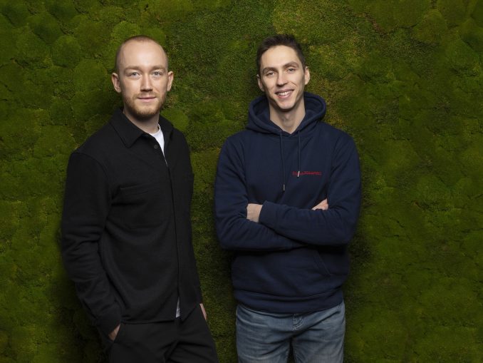 v.l.n.r.: Die beiden fonio.ai Gründer Daniel Keinrath und Matthias Gruber. (c) fonio.ai/keinrath.com