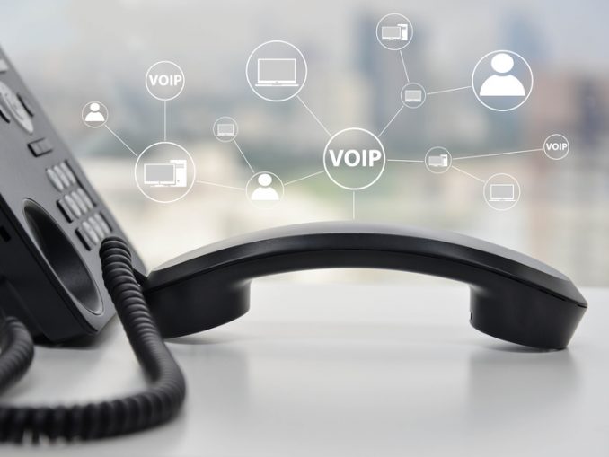 Die Qualität von VoIP ist heute besser als im klassischen Festnetz, das trotzdem weiter seine Berechtigung hat. (c) Fotolia/magneticmcc