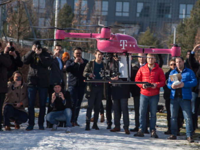 T-Mobile zeigte in Innsbruck den Ersten 5G-Drohnenflug Europas.