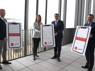 Werner Pamminger (Business Upper Austria), Henrietta Egerth (FFG), LR Markus Achleitner und Rainer Perneker (Greiner Bio One und Beiratssprecher des Medizintechnik-Clusters). (c) and OÖ/Kauder