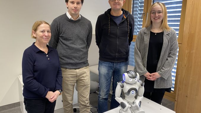 Univ.-Prof. Lynne Baillie, Carl Bettosi (beide NR), Markus Garschall (AIT) und Emilyann Nault (NR) (c) AIT/Christine Wahlmüller-Schiller