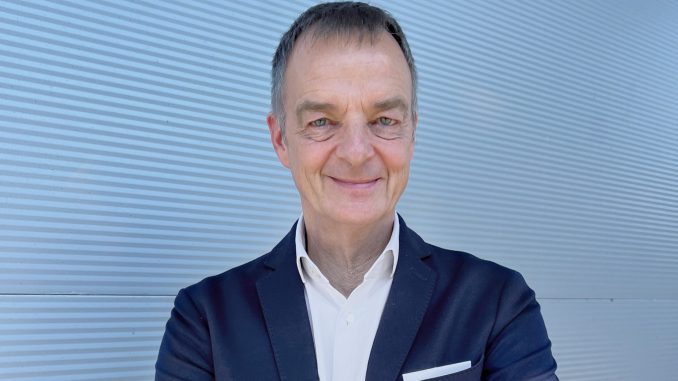 Gernot Hochfellner ist Geschäftsführer von AfB social & green IT in Österreich. (c) AfB