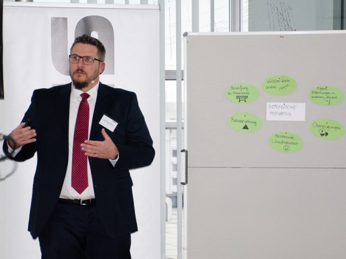 Alexander Vukovic gibt 10 Tipps und Tricks für eine erfolgreiche agile Transformation.