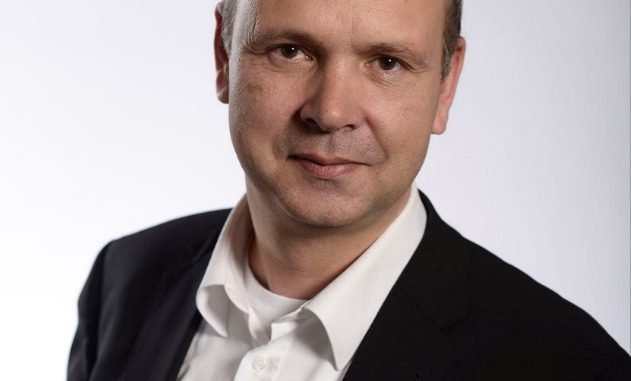 In seiner Funktion als Vice President SAP Consulting bei Arvato Systems hat Frank Brinkmann umfassende internationale Erfahrungen in den Bereichen Handel, Logistik und Finance.