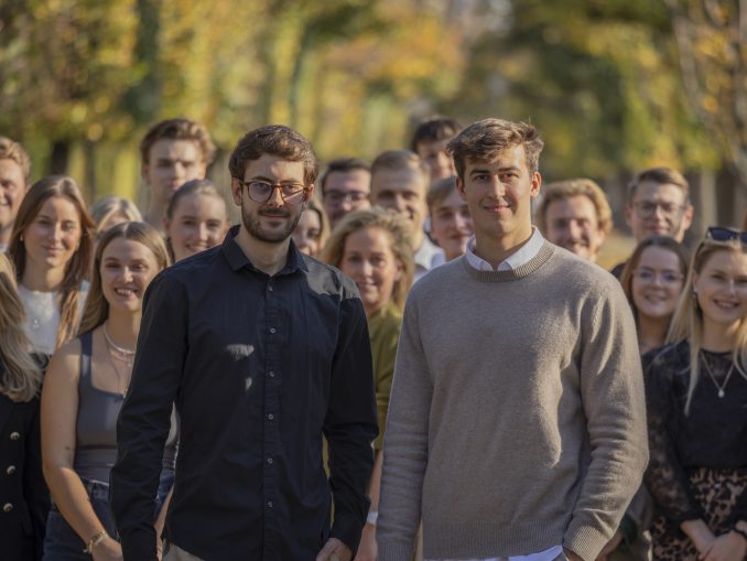 Chris Pollak und Moritz Lechner und das New Fluence-Team. (c) Clemens Lechner