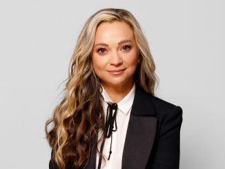 Warum Banken und Finanzdienstleister besonders gefährdet sind und wie sie sich schützen können, erklärt Elena Simon, General Manager DACH bei Gcore. (c) Gcore