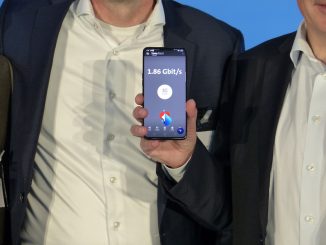 5G-fähiges Smartphone im von Ericsson ausgerüsteten 5G-Live-Netz der Swisscom. (c) Ericsson