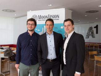 Florian Bauer, Founder & CEO, MoonVision, Bernhard Famler, Portfolio Manager, A1 Digital und Kamil Kula, Managing Director von MoonVision. (c) Anna Reinhartz / MoonVision