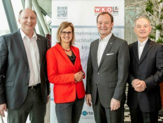 Martin Zandonella, Martina Gaisch, Alfred Harl und Univ.-Prof. Norbert Wohlgemuth. (c) UBIT