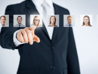 Die digitale Evolution verändert nicht nur grundlegend die Art und Weise, wie Arbeitnehmer nach Jobs suchen, sondern auch, wie Unternehmen offene Stellen besetzen. (c) Fotolia/Syda Productions