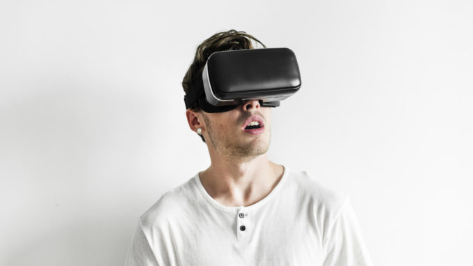 "In der Zukunft von Mixed Reality geht es darum, Erfahrungen zu liefern, nicht um Anwendungen zu entwickeln." (c) Rawpixel.com – Fotolia