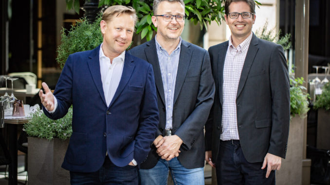 Herbert Gartner (CEO, eQventure), Clemens Gasser (CEO, Nextsense) und Tal Vagman (Director Strategy Development, Hexagon). (c) Michael Beck