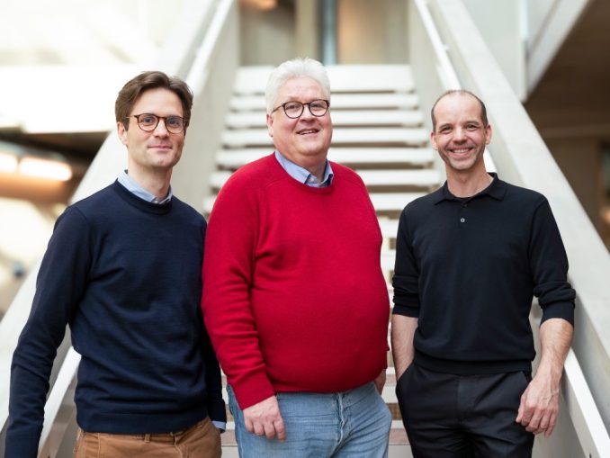 NXAI-Grüner: Felix Neusser, Univ.-Prof. dr. Sepp Hochreiter und Albert Ortig. (C) NXAI GmbH