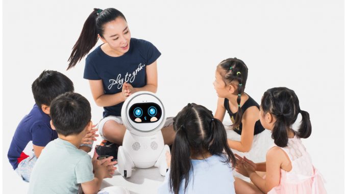 In China setzt man in der Kindererziehung bereits Roboter ein.