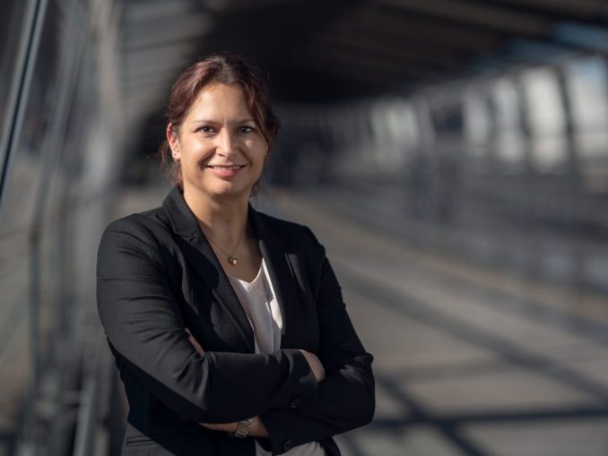 Nadine Riederer, CEO bei Avision. (c) Avision