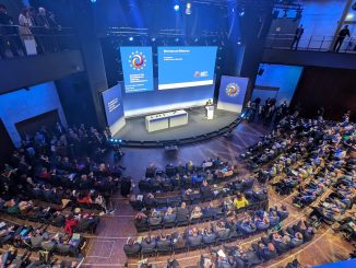 Der französische Präsident Emmanuel Macron auf dem Digital-Summit. (c) Tillmann Braun