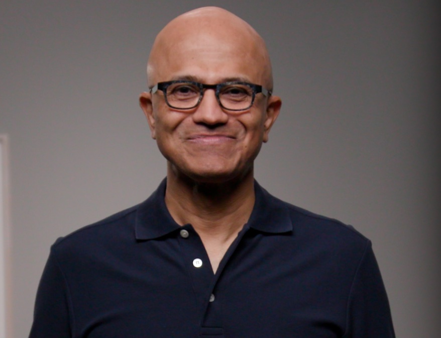 Microsoft-CEO Satya Nadella präsentiert auf der Inspire den neuen Cloud-Service. (c) Microsoft