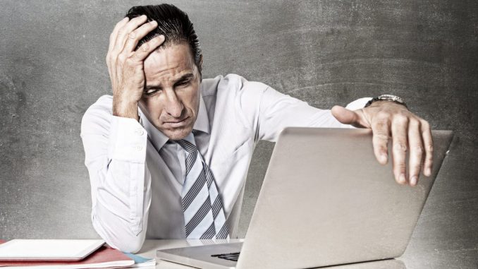 Mehr als die Hälfte hindert die Angst vor Überwachung an der freien Informationssuche. (c) Focus Pocus LTD - Fotolia