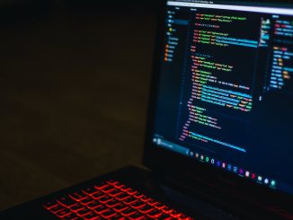 ChatGPT hat sich im Bereich der Code-Programmierung als vielversprechend erwiesen, denn es bietet höhere Genauigkeit und reduziert den Arbeitsaufwand der Programmierer. (c) Pexels