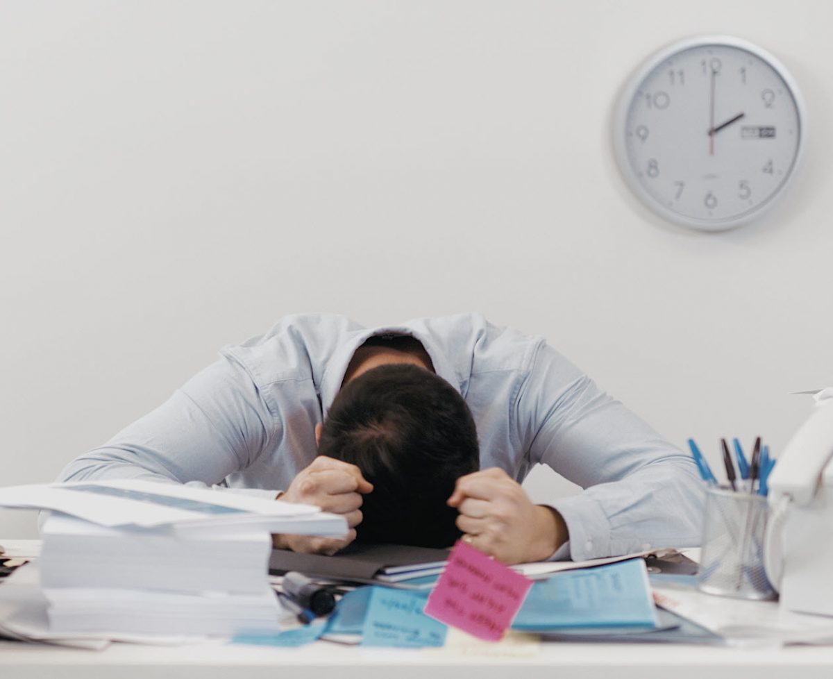 Viele Arbeitnehmer sorgen sich im Homeoffice um ihre Karriere. (c) Sharp