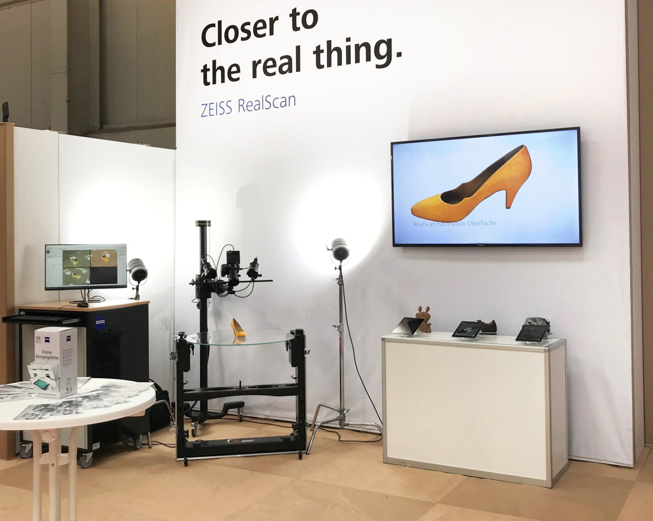 Fotorealistische 3D-Modelle: Zeiss präsentiert auf der Hannover Messe seinen ersten 3D-Scanner und 3D-Scan-Dienst.